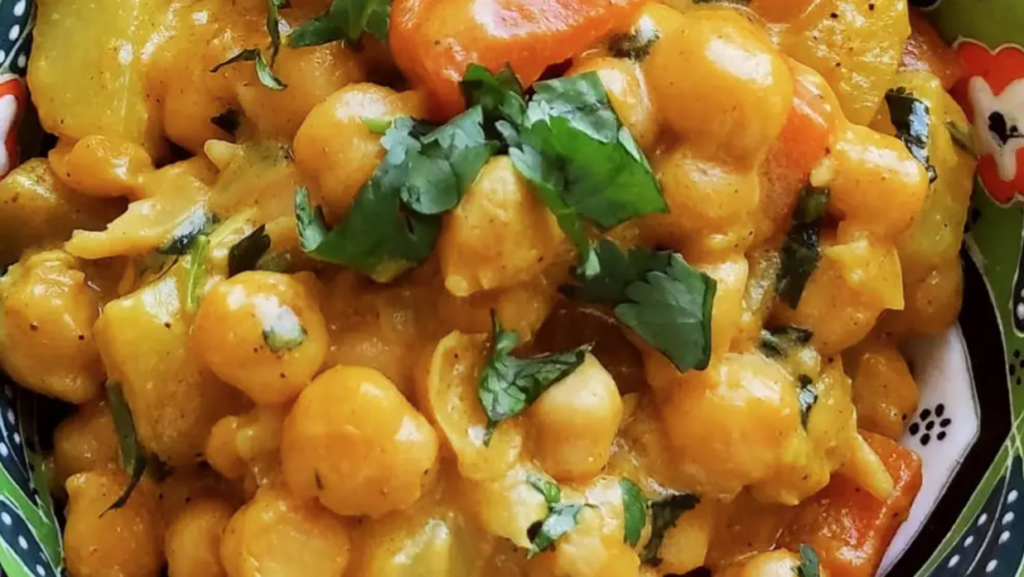 Creamy Coconut Chickpea Curry